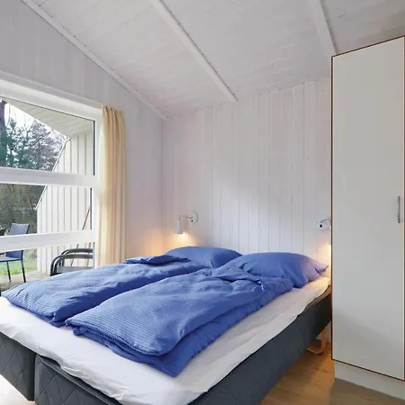 Abendrot 10 - Dorf 3 * 프리발